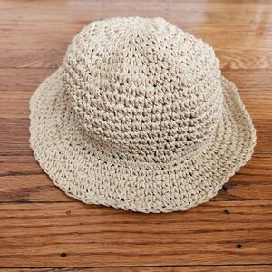 VGUC baby GAP floppy paper sun hat 6-12 months